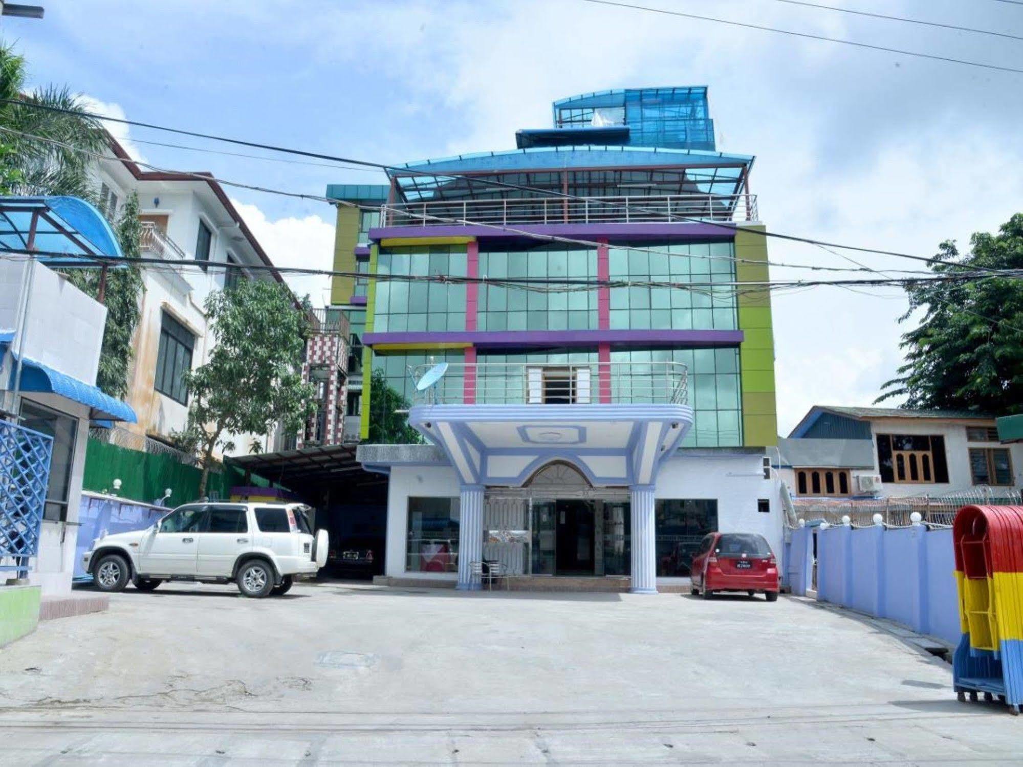 New Golden Forward Hotel Yangon Exterior foto