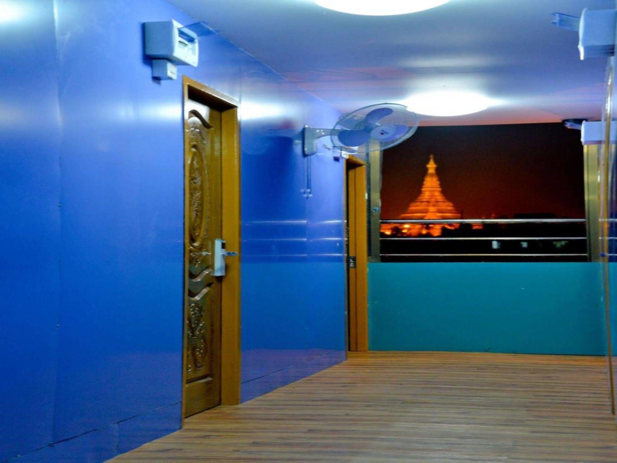 New Golden Forward Hotel Yangon Exterior foto